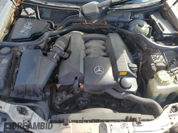 ✅ 2001 Mercedes-Benz E 320 • VIN: WDBJH65J81B188949 • Lot: 65550815. Wystawiony na Copart z przebiegiem Nie podano. Bezpłatny archiwum sprzedaży aukcyjnych z USA i szczegółowy raport historii pojazdu na DreamBid. Zdjęcie 11.