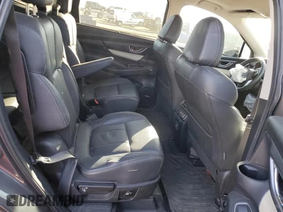 ✅ 2020 Subaru Ascent Limited • VIN: 4S4WMAPD5L3464400 • Lot: 91034445. Listed on Copart with 80,896 mi. Free auction sales archive from the USA and detailed vehicle history report at DreamBid. Image 11.