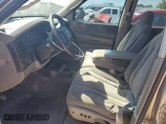 2004 Dodge Dakota SLT с VIN 1D7HG48N54S737281, выставлен на аукционе Copart как лот 57644174 с пробегом 236 894 миль миль и Списание • Salvage title. История ставок и продаж доступна на DreamBid. Изображение 7.