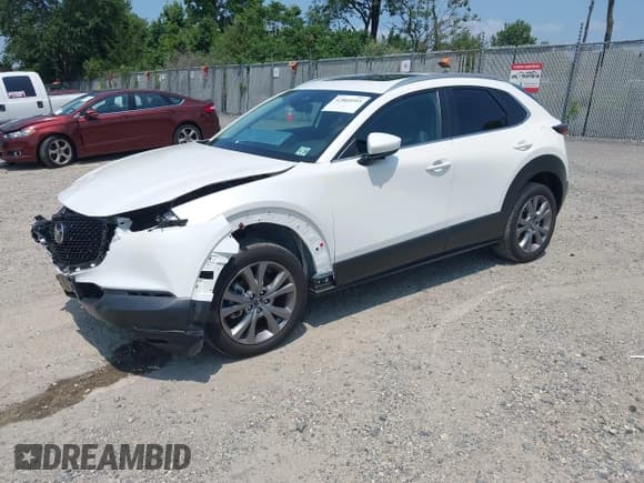 ✅ 2024 Mazda CX-30 S Preferred • VIN: 3MVDMBCM9RM655203 • Lot: 42860593. Wystawiony na IAAI z przebiegiem 6 762 mil. Bezpłatny archiwum sprzedaży aukcyjnych z USA i szczegółowy raport historii pojazdu na DreamBid. Zdjęcie 22.