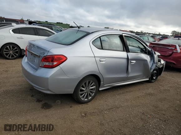 ✅ 2019 Mitsubishi Mirage SE • VIN: ML32F4FJ1KHF11189 • Lot: 81641405. Wystawiony na Copart z przebiegiem 129 296 mil. Bezpłatny archiwum sprzedaży aukcyjnych z USA i szczegółowy raport historii pojazdu na DreamBid. Zdjęcie 3.