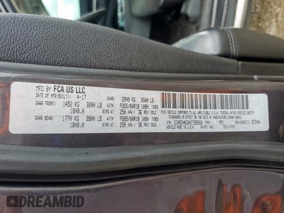 ✅ 2017 Dodge Durango SXT • VIN: 1C4RDHAG3HC798560 • Lot: 83814005. Wystawiony na Copart z przebiegiem 195 098 mil. Bezpłatny archiwum sprzedaży aukcyjnych z USA i szczegółowy raport historii pojazdu na DreamBid. Zdjęcie 13.