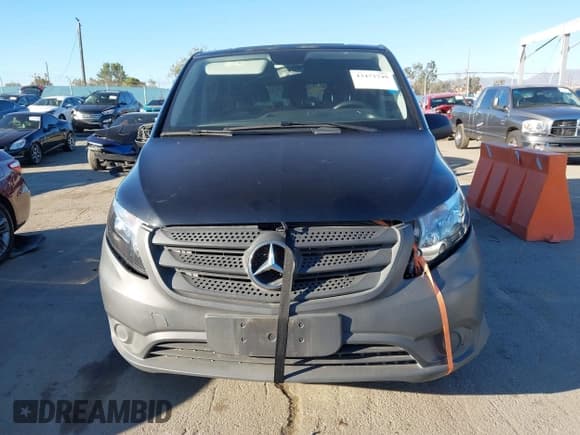 ✅ 2019 Mercedes-Benz Metris Passenger • VIN: WD4PG2EE7K3555142 • Lot: 43472749. Listed on IAAI with 69,662 mi. Free auction sales archive from the USA and detailed vehicle history report at DreamBid. Image 12.