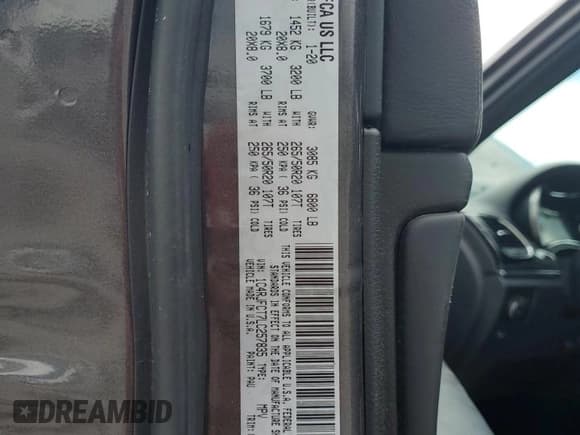 ✅ 2020 Jeep Grand Cherokee Overland • VIN: 1C4RJFCT7LC257835 • Lot: 64763965. Wystawiony na Copart z przebiegiem 71 640 mil. Bezpłatny archiwum sprzedaży aukcyjnych z USA i szczegółowy raport historii pojazdu na DreamBid. Zdjęcie 13.