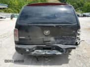 ✅ 2002 Cadillac Escalade • VIN: 1GYEK63NX2R214559 • Lot: 65007924. Wystawiony na Copart z przebiegiem 242 738 mil. Bezpłatny archiwum sprzedaży aukcyjnych z USA i szczegółowy raport historii pojazdu na DreamBid. Zdjęcie 6.