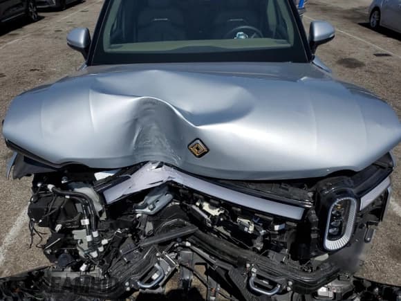 ✅ 2024 Rivian R1S Adventure • VIN: 7PDSGABAXRN033175 • Lot: 60901875. Wystawiony na Copart z przebiegiem Nie podano. Bezpłatny archiwum sprzedaży aukcyjnych z USA i szczegółowy raport historii pojazdu na DreamBid. Zdjęcie 12.