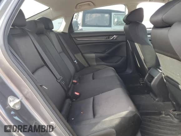 2019 Honda Accord с VIN 1HGCV3F19KA020200, выставлен на аукционе Copart как лот 82175945 с пробегом 90 146 миль миль и Списание • Salvage title. История ставок и продаж доступна на DreamBid. Изображение 10.