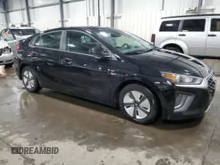 ✅ 2020 Hyundai Ioniq Blue • VIN: KMHC65LC7LU231954 • Lot: 88795195. Wystawiony na Copart z przebiegiem 90 412 mil. Bezpłatny archiwum sprzedaży aukcyjnych z USA i szczegółowy raport historii pojazdu na DreamBid. Zdjęcie 4.
