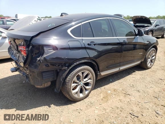 ✅ 2018 BMW X4 xDrive28i • VIN: 5UXXW3C52J0T82473 • Lot: 59122843. Wystawiony na Copart z przebiegiem 43 949 mil. Bezpłatny archiwum sprzedaży aukcyjnych z USA i szczegółowy raport historii pojazdu na DreamBid. Zdjęcie 3.