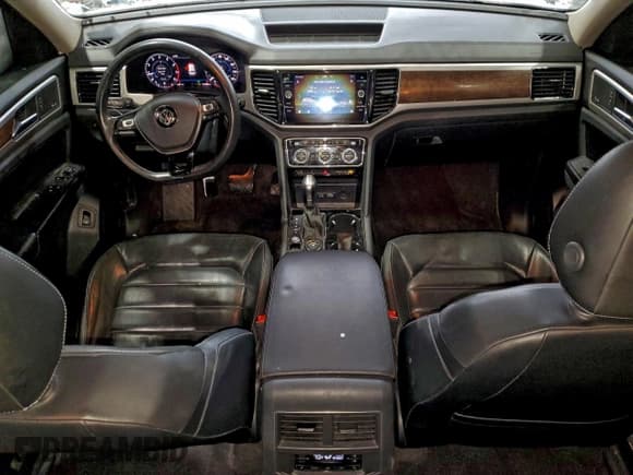 ✅ 2018 Volkswagen Atlas SEL Premium • VIN: 1V2NR2CA7JC584116 • Lot: 94648405. Listed on Copart with 145,306 mi. Free auction sales archive from the USA and detailed vehicle history report at DreamBid. Image 8.