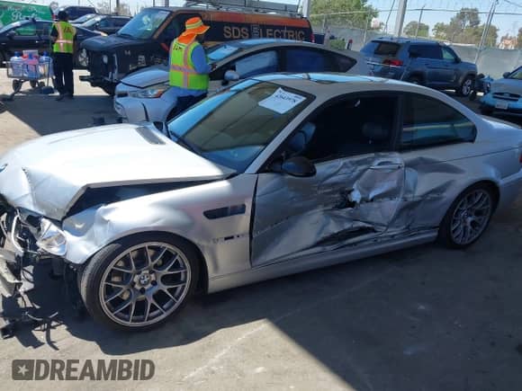 2002 BMW 3 Series M3 с VIN WBSBL93472JR18143, выставлен на аукционе IAAI как лот 42643978 с пробегом 193 689 миль миль и . История ставок и продаж доступна на DreamBid. Изображение 19.