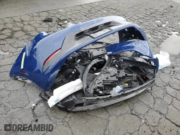 2024 Toyota Prius LE z VIN JTDACAAU3R3036876, wystawiony jako Copart lot #86166715 z przebiegiem 2 948 mil mil oraz Szkoda całkowita • Salvage title. Historia ofert i sprzedaży dostępna na DreamBid. Obrazek 12.