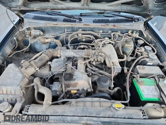 ✅ 1996 Toyota Tacoma • VIN: 4TAWM72N8TZ126408 • Lot: 85209105. Wystawiony na Copart z przebiegiem 190 884 mil. Bezpłatny archiwum sprzedaży aukcyjnych z USA i szczegółowy raport historii pojazdu na DreamBid. Zdjęcie 11.