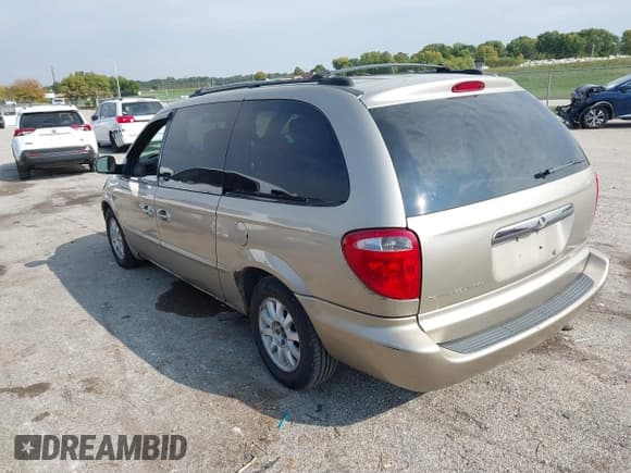 ✅ 2002 Chrysler Town & Country EX • VIN: 2C4GP74L22R639920 • Lot: 43468680. Wystawiony na IAAI z przebiegiem 201 873 mil. Bezpłatny archiwum sprzedaży aukcyjnych z USA i szczegółowy raport historii pojazdu na DreamBid. Zdjęcie 3.