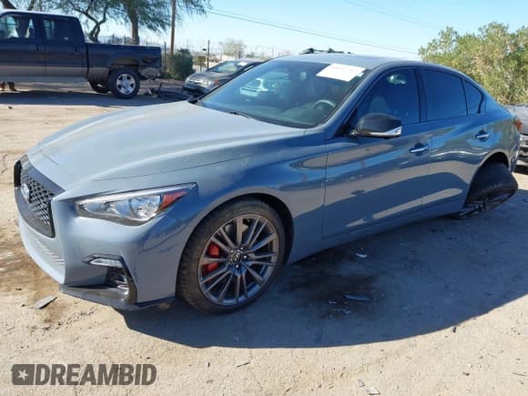 ✅ 2023 Infiniti Q50 Red Sport 400 • VIN: JN1FV7DP6PM570327 • Lot: 43657757. Wystawiony na IAAI z przebiegiem 8 941 mil. Bezpłatny archiwum sprzedaży aukcyjnych z USA i szczegółowy raport historii pojazdu na DreamBid. Zdjęcie 2.