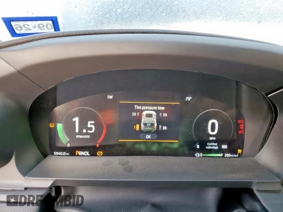 ✅ 2025 Ford Police Interceptor Utility • VIN: 1FM5K8AB7SGA28608 • Lot: 57248625. Wystawiony na Copart z przebiegiem 5 940 mil. Bezpłatny archiwum sprzedaży aukcyjnych z USA i szczegółowy raport historii pojazdu na DreamBid. Zdjęcie 9.