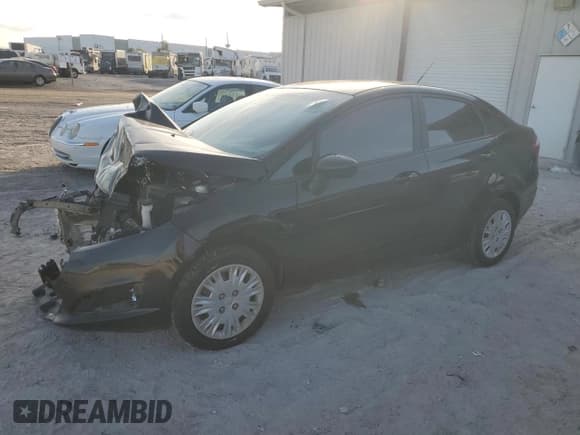 ✅ 2018 Ford Fiesta S • VIN: 3FADP4AJ8JM108639 • Lot: 43792035. Listed on Copart with 70,901 mi. Free auction sales archive from the USA and detailed vehicle history report at DreamBid. Image 1.