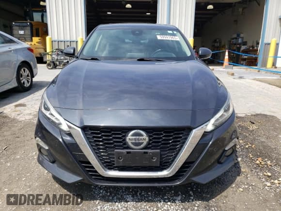 ✅ 2020 Nissan Altima SV • VIN: 1N4BL4DV1LC281375 • Lot: 59941965. Listed on Copart with 306,781 mi. Free auction sales archive from the USA and detailed vehicle history report at DreamBid. Image 5.