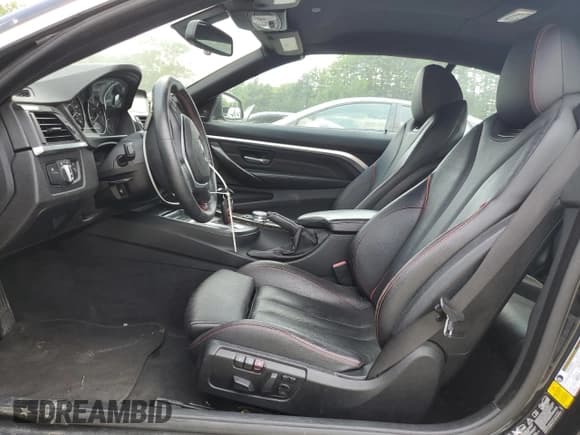 ✅ 2014 BMW 4 Series 428i xDrive • VIN: WBA3T1C59EPS98206 • Лот: 59747995. Опубликован ранее на Copart с пробегом Не указан. Бесплатный доступ к архиву аукционных продаж из США и подробный отчёт об истории автомобиля на DreamBid. Изображение 7.