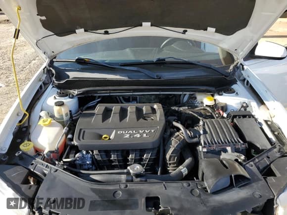 ✅ 2011 Dodge Avenger SXT • VIN: 1B3BD1FB7BN573982 • Лот: 86326024. Опубликован ранее на Copart с пробегом 167 784 миль. Бесплатный доступ к архиву аукционных продаж из США и подробный отчёт об истории автомобиля на DreamBid. Изображение 12.