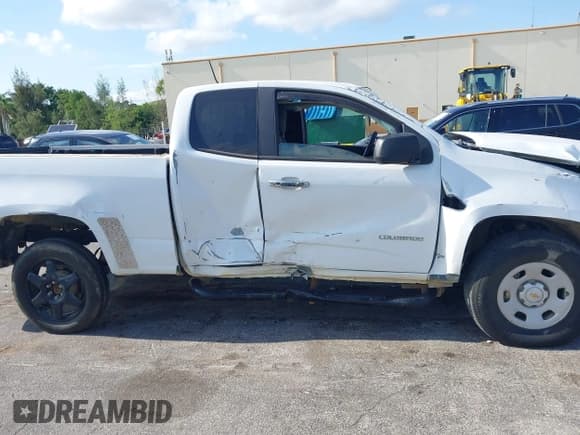 ✅ 2015 Chevrolet Colorado 4WD WT • VIN: 1GCHTAEAXF1204857 • Лот: 42221536. Опубликован ранее на IAAI с пробегом 100 378 миль. Бесплатный доступ к архиву аукционных продаж из США и подробный отчёт об истории автомобиля на DreamBid. Изображение 13.