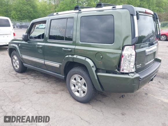 ✅ 2006 Jeep Commander Limited • VIN: 1J8HG58266C314494 • Lot: 42272830. Wystawiony na IAAI z przebiegiem 185 049 mil. Bezpłatny archiwum sprzedaży aukcyjnych z USA i szczegółowy raport historii pojazdu na DreamBid. Zdjęcie 3.