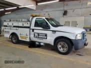 ✅ 2006 Ford F-350 XL • VIN: 1FDSF34506EC09843 • Лот: 72252064. Опубликован ранее на Copart с пробегом 310 514 миль. Бесплатный доступ к архиву аукционных продаж из США и подробный отчёт об истории автомобиля на DreamBid. Изображение 4.