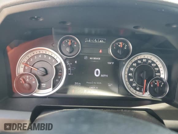 ✅ 2017 Ram 1500 SLT • VIN: 1C6RR7GG5HS728770 • Lot: 63375845. Wystawiony na Copart z przebiegiem 136 834 mil. Bezpłatny archiwum sprzedaży aukcyjnych z USA i szczegółowy raport historii pojazdu na DreamBid. Zdjęcie 9.