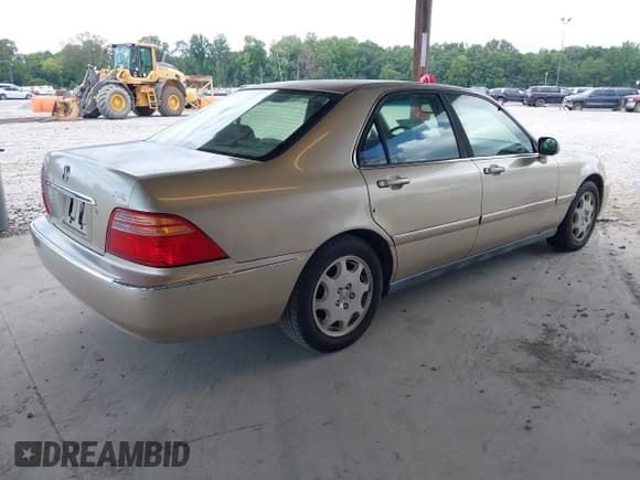 ✅ 1999 Acura RL • VIN: JH4KA9666XC008326 • Лот: 42724647. Опубликован ранее на IAAI с пробегом Не указан. Бесплатный доступ к архиву аукционных продаж из США и подробный отчёт об истории автомобиля на DreamBid. Изображение 4.