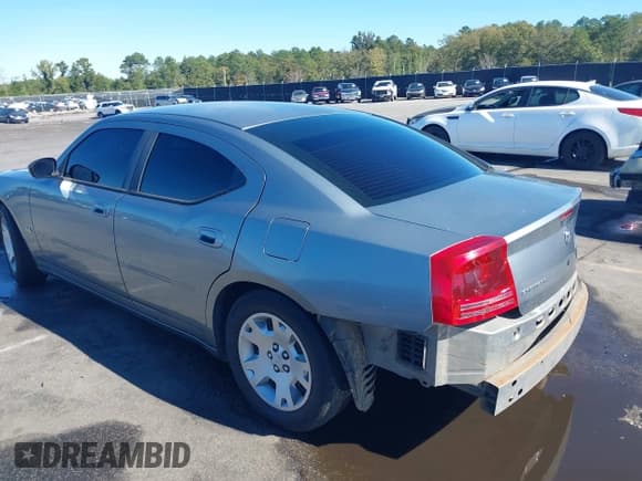 ✅ 2006 Dodge Charger • VIN: 2B3KA43G46H186119 • Лот: 43479641. Опубликован ранее на IAAI с пробегом 214 316 миль. Бесплатный доступ к архиву аукционных продаж из США и подробный отчёт об истории автомобиля на DreamBid. Изображение 3.