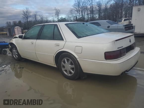 ✅ 1997 Cadillac Seville STS • VIN: 1G6KY5292VU818343 • Лот: 86368564. Опубликован ранее на Copart с пробегом Не указан. Бесплатный доступ к архиву аукционных продаж из США и подробный отчёт об истории автомобиля на DreamBid. Изображение 2.