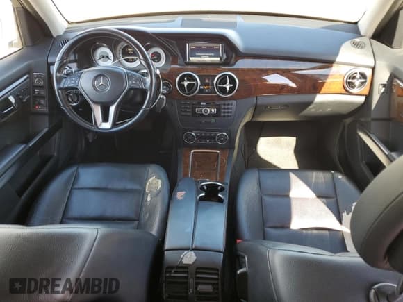 ✅ 2014 Mercedes-Benz GLK 350 • VIN: WDCGG5HB4EG158489 • Lot: 86891405. Wystawiony na Copart z przebiegiem 166 768 mil. Bezpłatny archiwum sprzedaży aukcyjnych z USA i szczegółowy raport historii pojazdu na DreamBid. Zdjęcie 8.