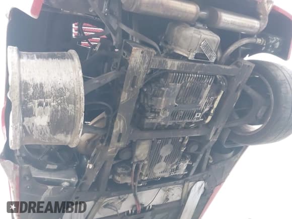 ✅ 1992 Ferrari 348 • VIN: ZFFKA36T0L0087779 • Lot: 42349156. Wystawiony na IAAI z przebiegiem 48 997 mil. Bezpłatny archiwum sprzedaży aukcyjnych z USA i szczegółowy raport historii pojazdu na DreamBid. Zdjęcie 21.