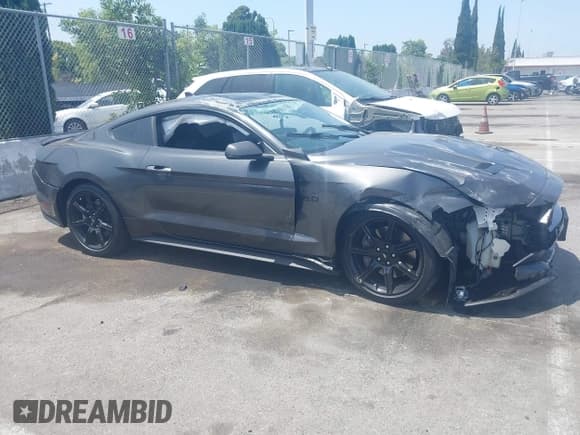 ✅ 2020 Ford Mustang GT • VIN: 1FA6P8CF9L5187496 • Lot: 42478758. Wystawiony na IAAI z przebiegiem 20 835 mil. Bezpłatny archiwum sprzedaży aukcyjnych z USA i szczegółowy raport historii pojazdu na DreamBid. Zdjęcie 14.