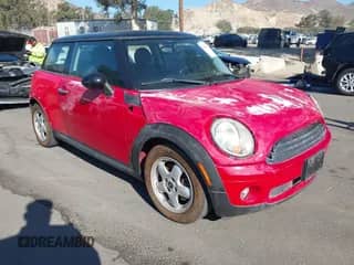2010 MINI Hardtop with VIN WMWMF3C57ATZ63869, listed as a IAAI auction lot 43528124 with 75,782 mi miles and . Bid and sale history available at DreamBid. Image 1.