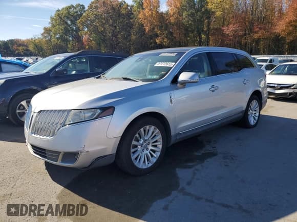 ✅ 2010 Lincoln MKT • VIN: 2LMHJ5AR3ABJ12558 • Lot: 87272615. Wystawiony na Copart z przebiegiem 145 815 mil. Bezpłatny archiwum sprzedaży aukcyjnych z USA i szczegółowy raport historii pojazdu na DreamBid. Zdjęcie 1.