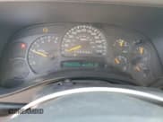 ✅ 2006 Chevrolet Suburban LT • VIN: 3GNEC16Z56G117951 • Лот: 46730485. Опубликован ранее на Copart с пробегом 166 994 миль. Бесплатный доступ к архиву аукционных продаж из США и подробный отчёт об истории автомобиля на DreamBid. Изображение 9.