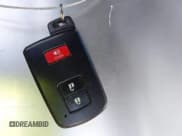 ✅ 2019 Toyota Highlander Hybrid LE • VIN: 5TDBGRFHXKS074774 • Лот: 42349946. Опубликован ранее на IAAI с пробегом 81 650 миль. Бесплатный доступ к архиву аукционных продаж из США и подробный отчёт об истории автомобиля на DreamBid. Изображение 11.