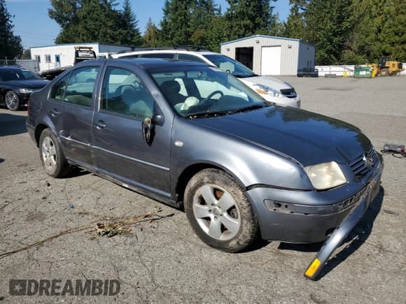 ✅ 2005 Volkswagen Jetta GLS • VIN: 3VWSR69M75M031478 • Lot: 85767755. Listed on Copart with 259,618 mi. Free auction sales archive from the USA and detailed vehicle history report at DreamBid. Image 4.