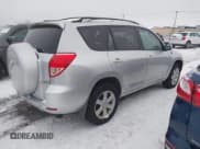 ✅ 2006 Toyota RAV4 Limited • VIN: JTMBD31V466020542 • Lot: 43889526. Listed on IAAI with 179,022 mi. Free auction sales archive from the USA and detailed vehicle history report at DreamBid. Image 4.