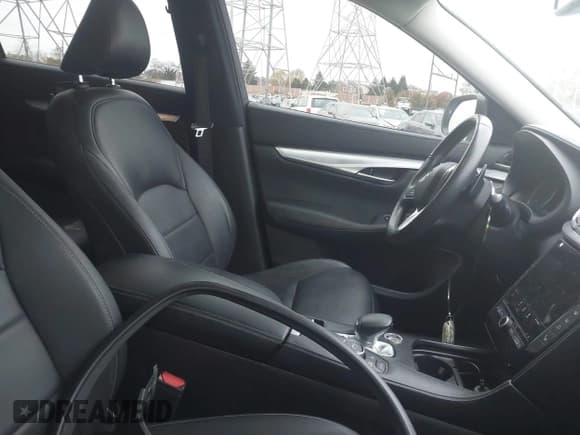 ✅ 2020 Infiniti QX50 Luxe • VIN: 3PCAJ5M14LF121587 • Lot: 43677738. Listed on IAAI with 69,100 mi. Free auction sales archive from the USA and detailed vehicle history report at DreamBid. Image 5.