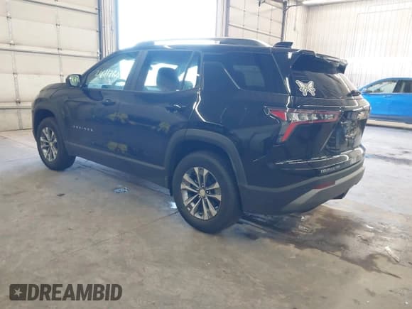 ✅ 2025 Chevrolet Equinox AWD LT • VIN: 3GNAXPEG8SL240506 • Lot: 42611264. Wystawiony na IAAI z przebiegiem 5 746 mil. Bezpłatny archiwum sprzedaży aukcyjnych z USA i szczegółowy raport historii pojazdu na DreamBid. Zdjęcie 3.