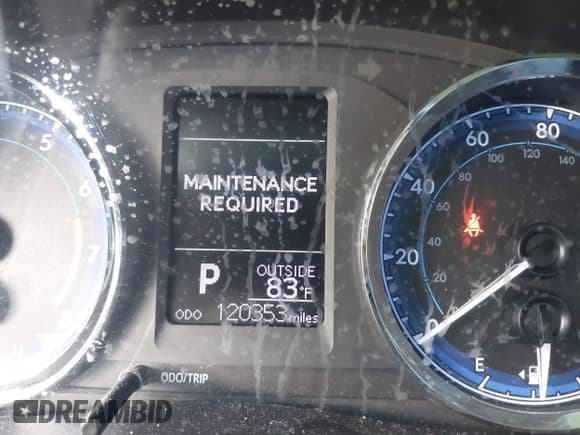 ✅ 2018 Toyota Corolla L • VIN: 5YFBURHE5JP840879 • Lot: 43201366. Listed on IAAI with 120,353 mi. Free auction sales archive from the USA and detailed vehicle history report at DreamBid. Image 7.