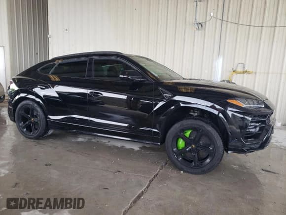 ✅ 2019 Lamborghini Urus • VIN: ZPBUA1ZL6KLA04680 • Lot: 60743284. Listed on Copart with 49,209 mi. Free auction sales archive from the USA and detailed vehicle history report at DreamBid. Image 4.