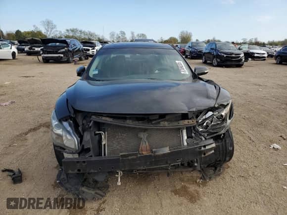 2013 Nissan Maxima SV with VIN 1N4AA5AP8DC845487, listed as a Copart auction lot 87098385 with 105,766 mi miles and Salvage title. Bid and sale history available at DreamBid. Image 5.