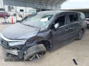 ✅ 2022 Honda Odyssey Touring • VIN: 5FNRL6H89NB058693 • Lot: 42835071. Wystawiony na IAAI z przebiegiem 58 117 mil. Bezpłatny archiwum sprzedaży aukcyjnych z USA i szczegółowy raport historii pojazdu na DreamBid. Zdjęcie 18.