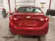 2018 Chevrolet Cruze LT z VIN 1G1BE5SM7J7234614, wystawiony jako IAAI lot #43415663 z przebiegiem 24 226 mil mil oraz . Historia ofert i sprzedaży dostępna na DreamBid. Obrazek 17.