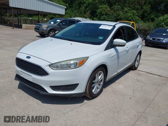 ✅ 2017 Ford Focus SE • VIN: 1FADP3F28HL307889 • Лот: 42414711. Опубликован ранее на IAAI с пробегом 169 579 миль. Бесплатный доступ к архиву аукционных продаж из США и подробный отчёт об истории автомобиля на DreamBid. Изображение 2.