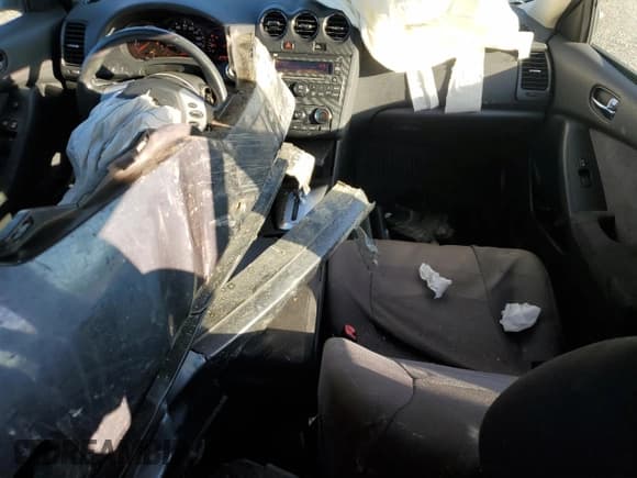 ✅ 2008 Nissan Altima • VIN: 1N4CL21E68C189988 • Lot: 90743165. Wystawiony na Copart z przebiegiem 67 524 mil. Bezpłatny archiwum sprzedaży aukcyjnych z USA i szczegółowy raport historii pojazdu na DreamBid. Zdjęcie 8.