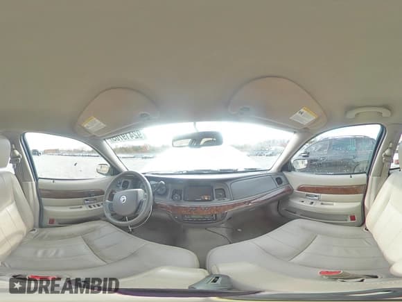 ✅ 2010 Mercury Grand Marquis LS • VIN: 2MEBM7FV3AX624689 • Лот: 92419705. Опубликован ранее на Copart с пробегом 110 046 миль. Бесплатный доступ к архиву аукционных продаж из США и подробный отчёт об истории автомобиля на DreamBid. Изображение 14.